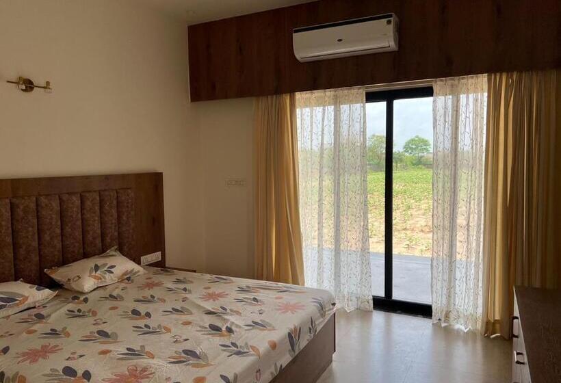 Hotelli Zoya’s Farm   Homestay Close To Nature