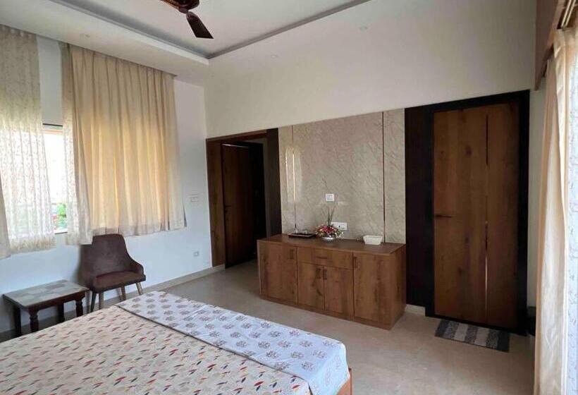 Hotelli Zoya’s Farm   Homestay Close To Nature