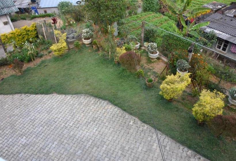 پانسیون Carmalin Holiday Bungalow