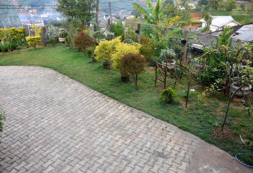 پانسیون Carmalin Holiday Bungalow