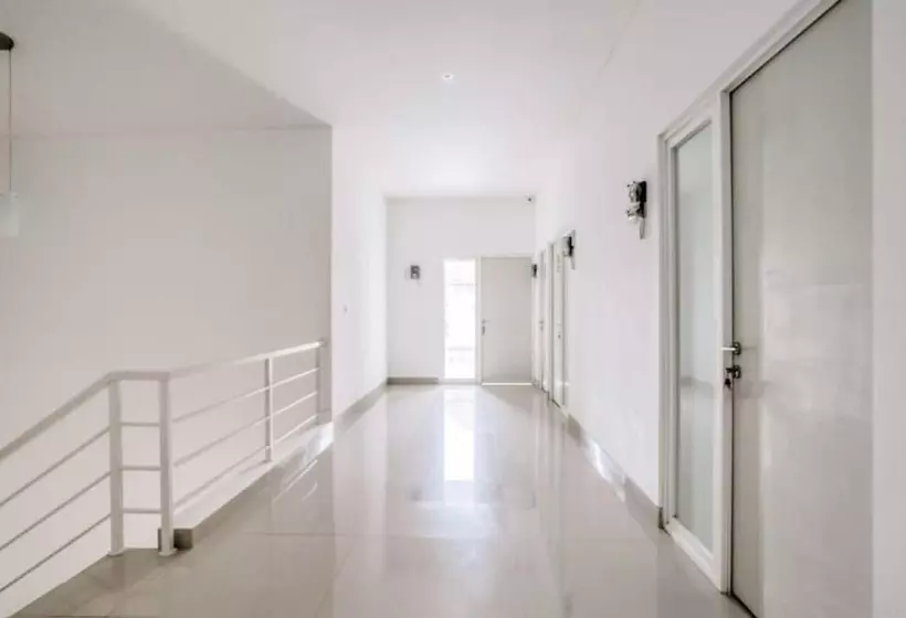 ペンション Ck Residence Syariah