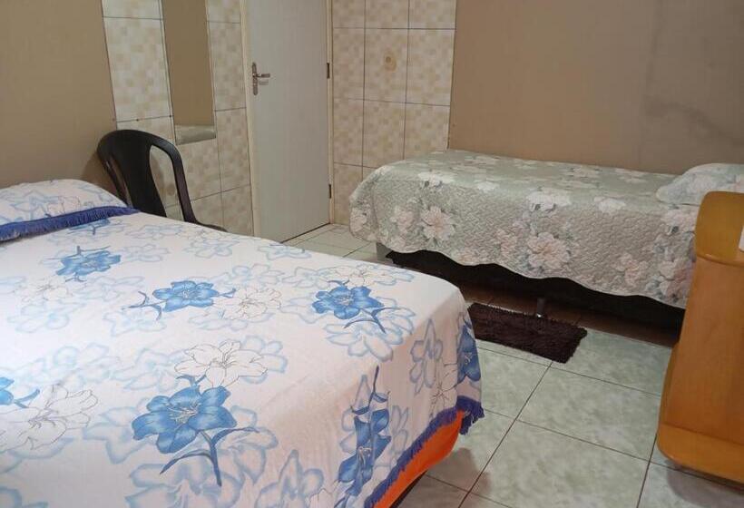 پانسیون Hospedaria Itapuã