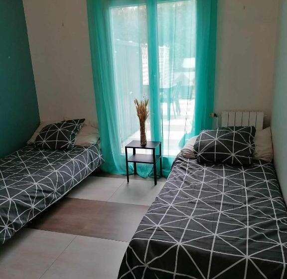 پانسیون Maison à Coté De Disneyland Paris, Stade De France, Jeux Olympiques