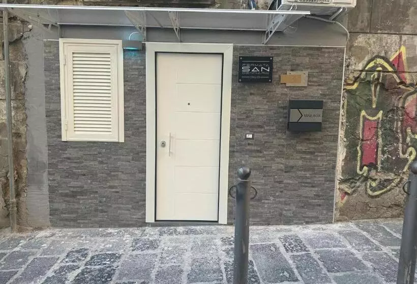 تختخواب و صبحانه Fermata San Gennaro