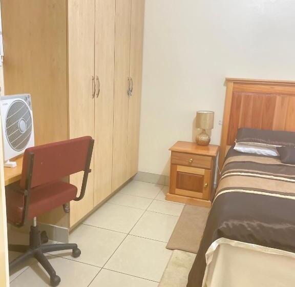 مبيت وإفطار Hilton Inn