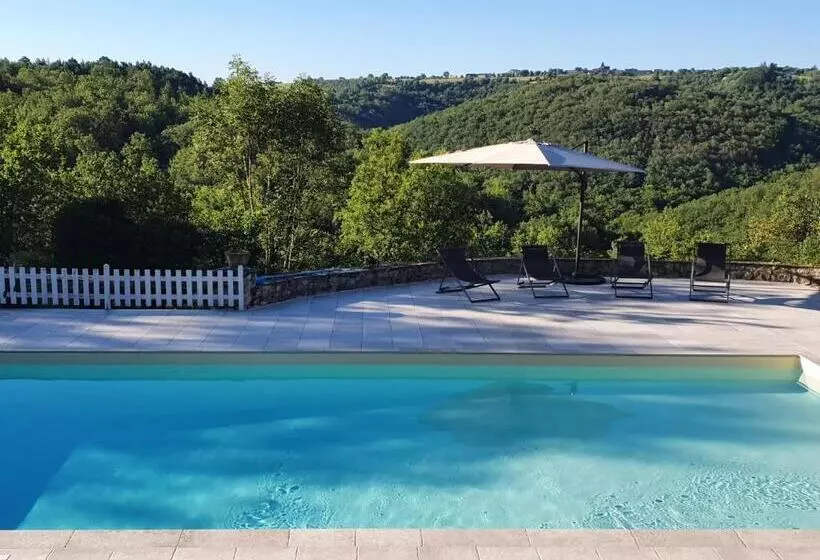 Aamiaismajoitus (B&B) Les Pierres Lotoises Retour De Voyages