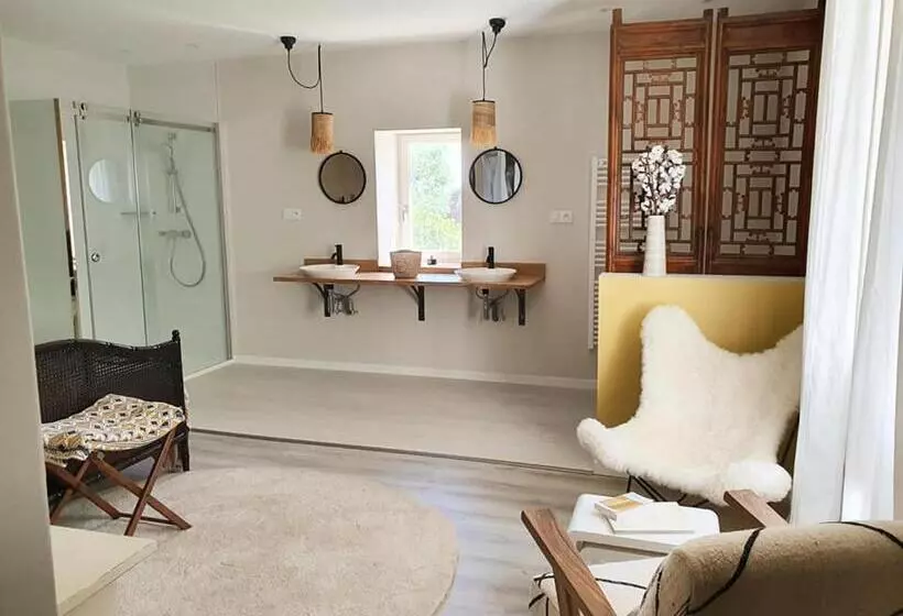 Aamiaismajoitus (B&B) Les Pierres Lotoises Retour De Voyages