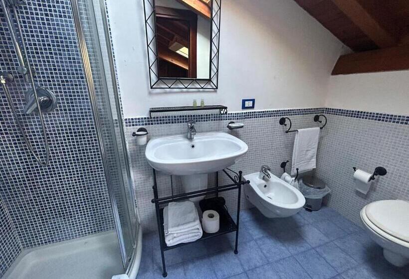 تختخواب و صبحانه Ramo Fiorito