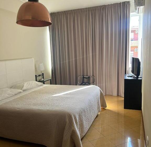 تختخواب و صبحانه Ramo Fiorito