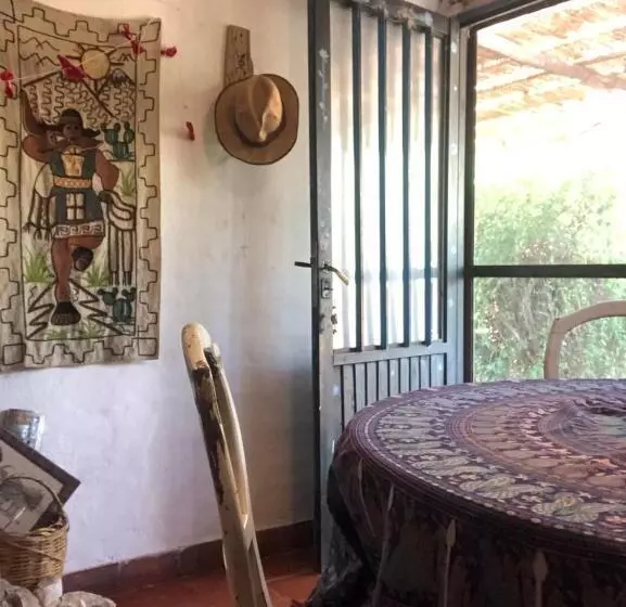 Aamiaismajoitus (B&B) Sonqo Wasi