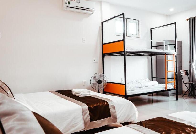 هتل 68 đồng Hải