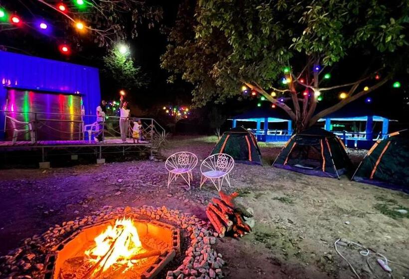 Отель Arzel Resort