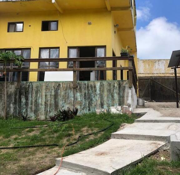 پانسیون Casa Das Asas