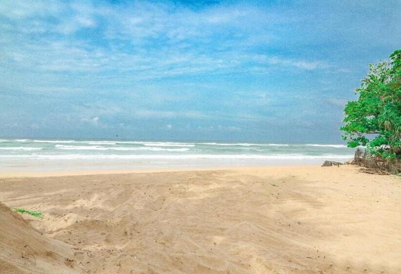 بنسيون G V N Villa Ahangama