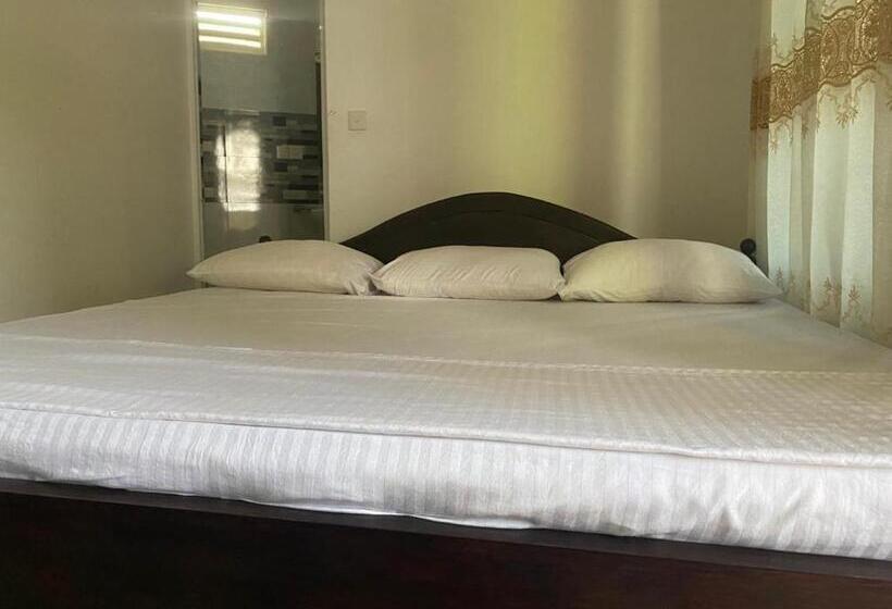 بنسيون G V N Villa Ahangama