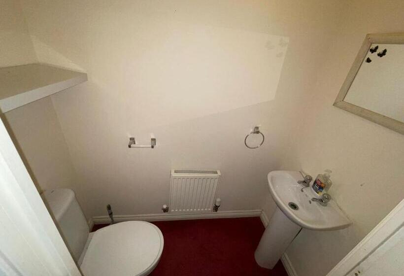 پانسیون Room 2   Chassagne Guest House