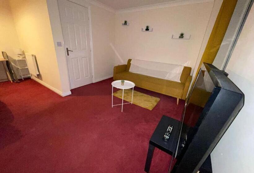 پانسیون Room 2   Chassagne Guest House