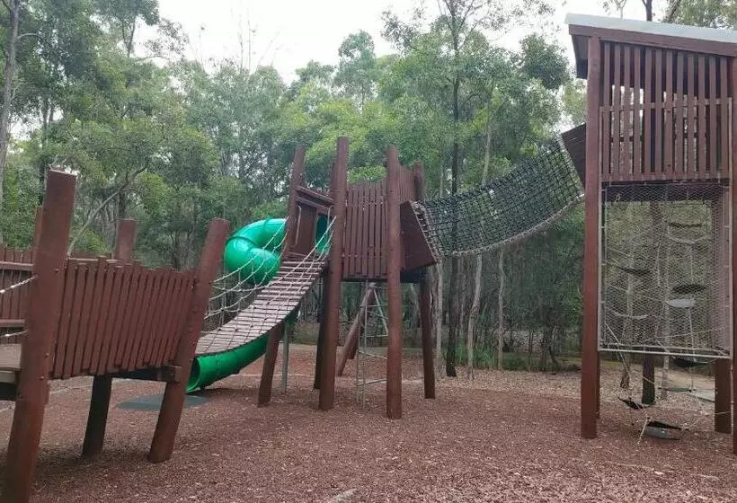 Majatalo The Woodlands Hideaway   Premium Acreage Guesthouse