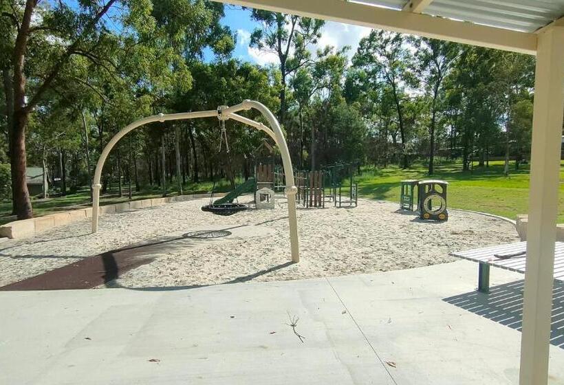 펜션 The Woodlands Hideaway   Premium Acreage Guesthouse