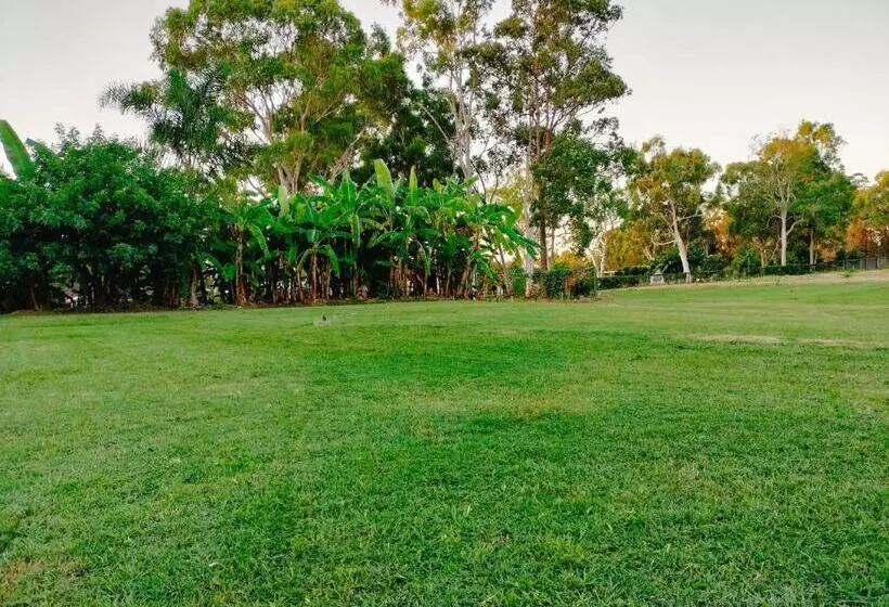 Majatalo The Woodlands Hideaway   Premium Acreage Guesthouse