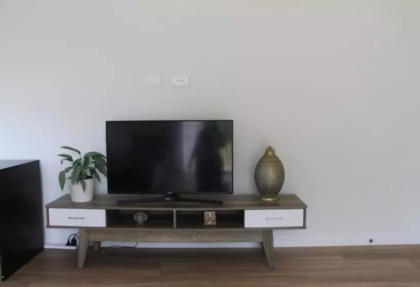 Majatalo The Woodlands Hideaway   Premium Acreage Guesthouse