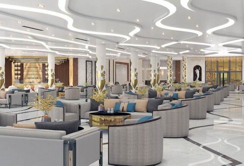 Sirena Beach Resort & Spa