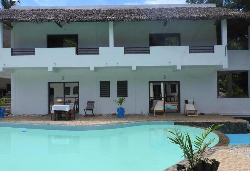 هاستل Auberge Sakati Art