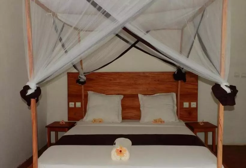 Auberge Sakati Art