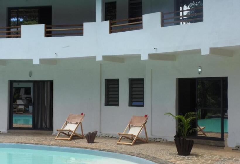 هاستل Auberge Sakati Art