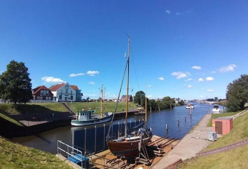 هاستل Pension Restaurant Zur Brücke