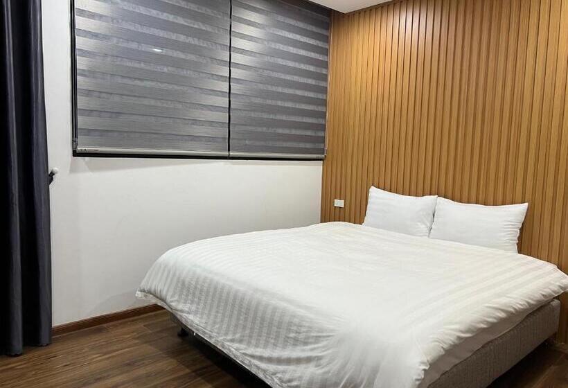 تختخواب و صبحانه Happy Hill Flamingo