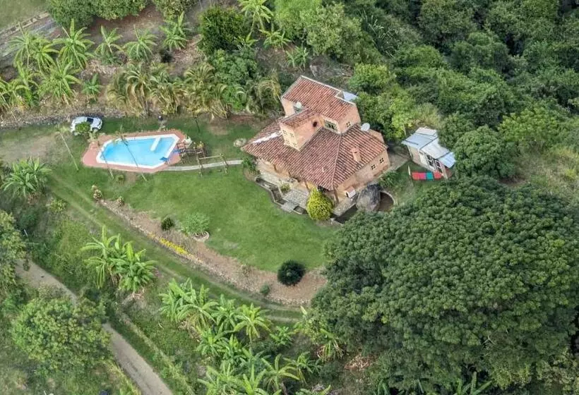 Aamiaismajoitus (B&B) Ventanas Parapente Boutique   Club House