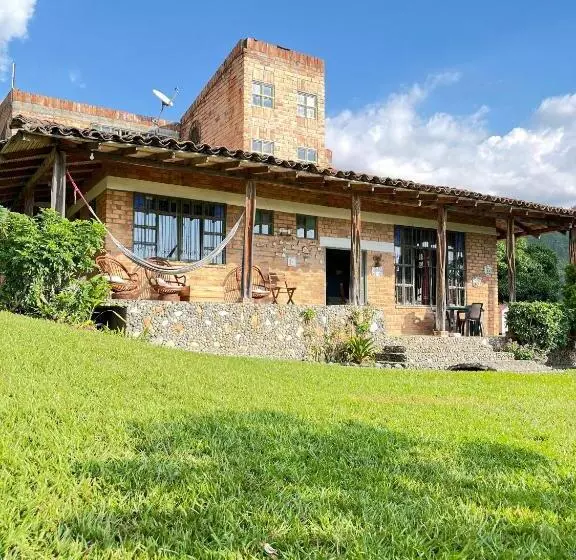 Aamiaismajoitus (B&B) Ventanas Parapente Boutique   Club House