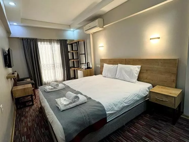 Mojo Otel İzmir