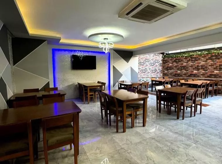 Mojo Otel İzmir