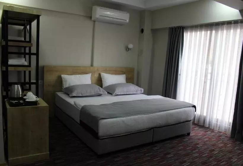 Mojo Otel İzmir