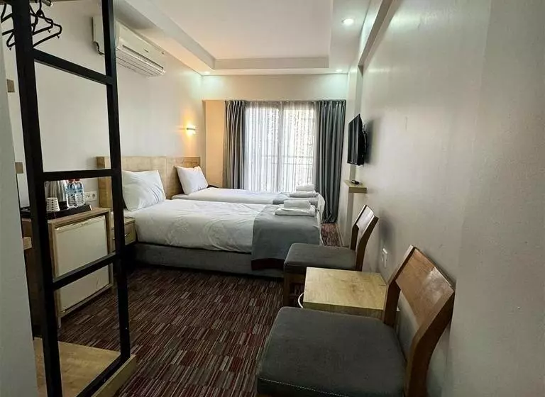 Mojo Otel İzmir