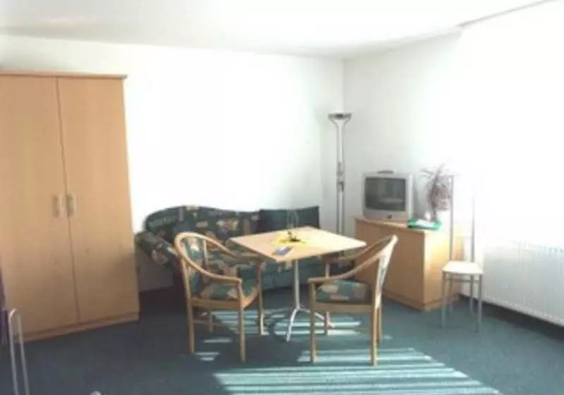 ペンション Appartementhaus Anne