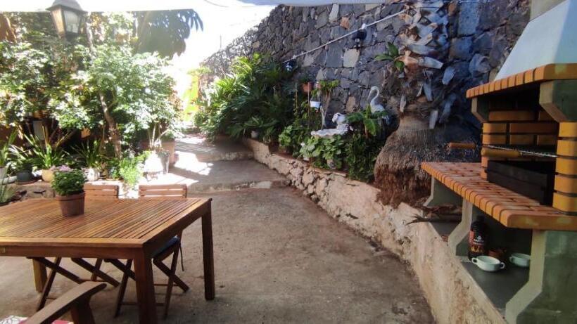 پانسیون Twin Room At Villa Lila