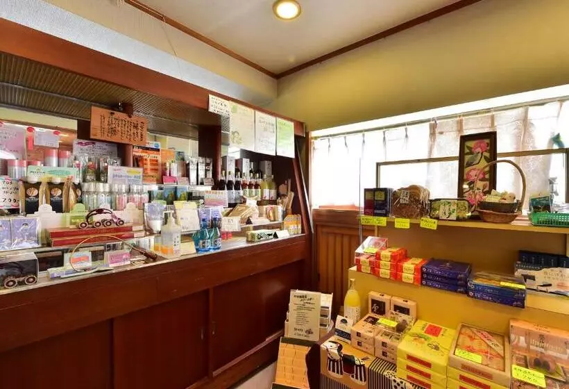 Ryokan 万葉茶寮みさか