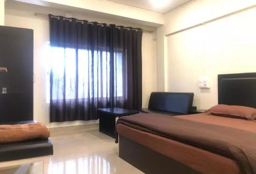 The Pi Hotel , Imphal