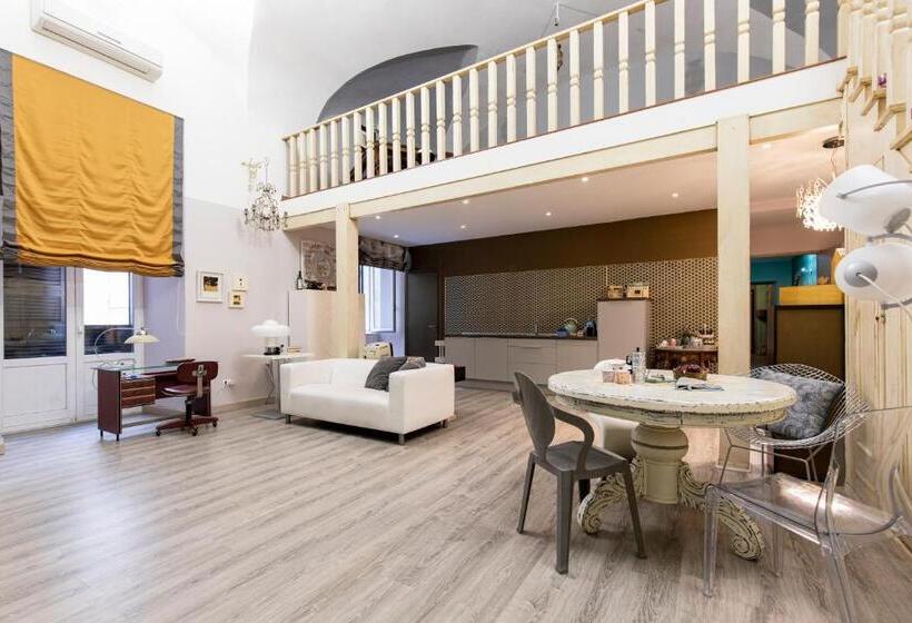 تختخواب و صبحانه Home & More Brigida