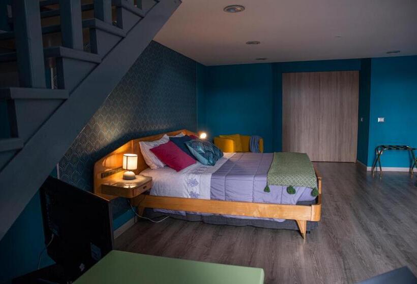 تختخواب و صبحانه Home & More Brigida