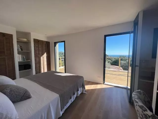 Aamiaismajoitus (B&B) Villa Nomade Proche De Cannes