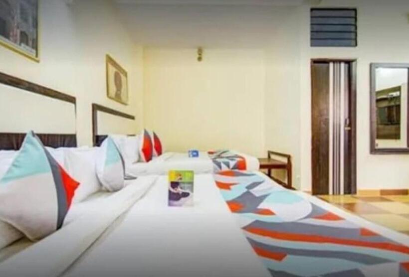 Goyal Plaza Hotel 5 Mint. Waling Distance From Pushkar Lake