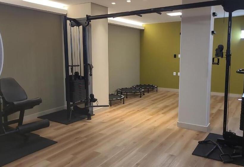 Отель 1 Suite No Aguas De São Pedro Thermas Resort