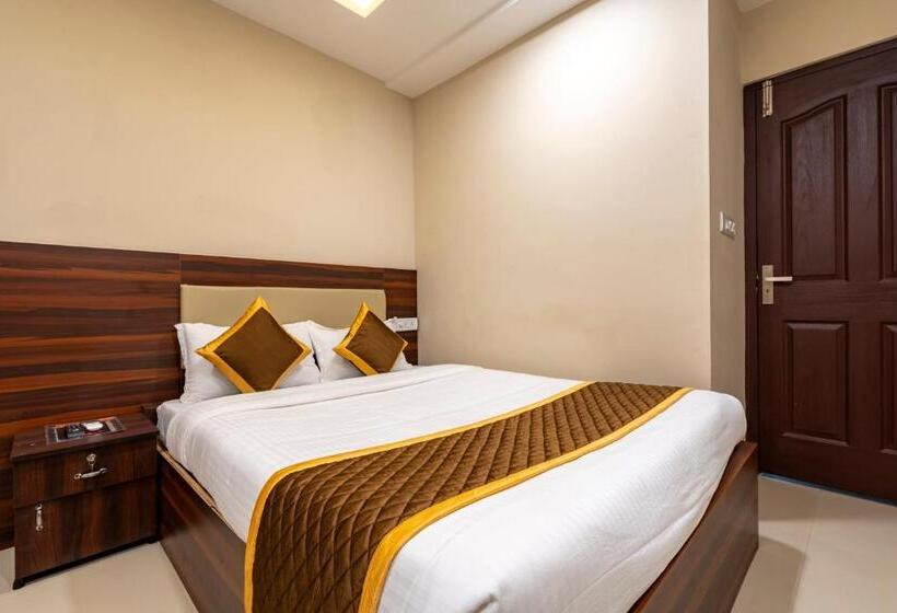 Hotel Daan South Park