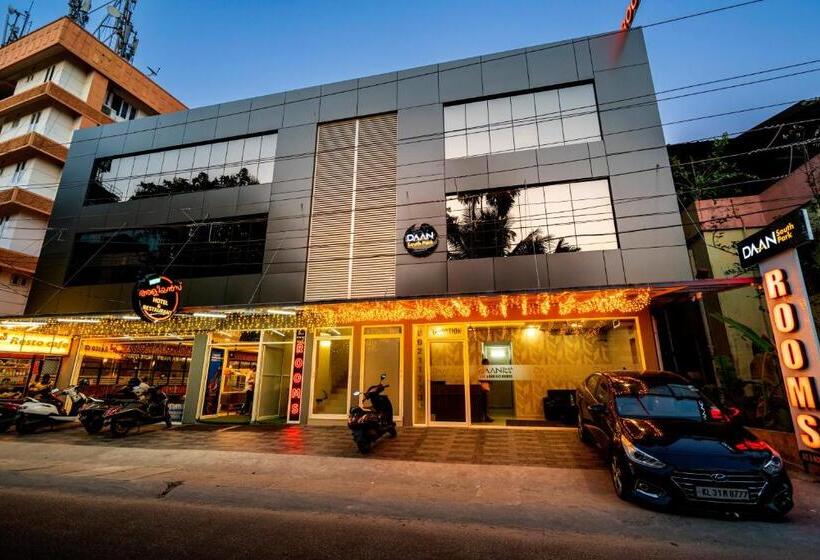 Hotel Daan South Park