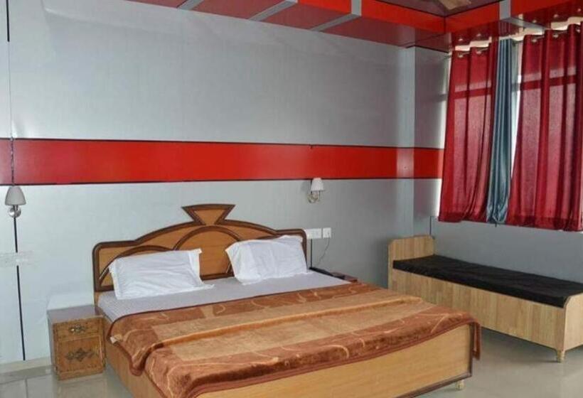 فندق Hirtik dens