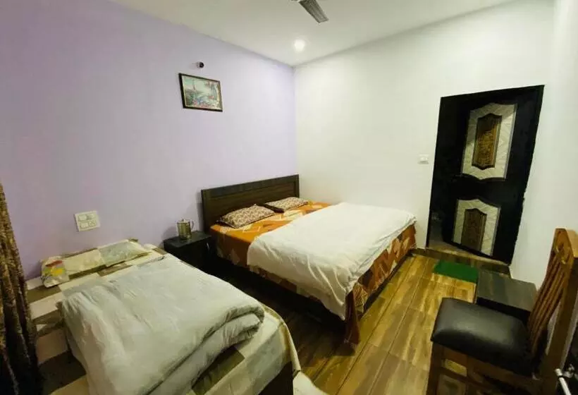 ホテル Neelansh Resort Sonprayag